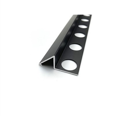 铝制内部瓷砖装饰