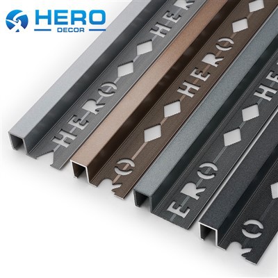 哑光黑色方盒瓷砖装饰条